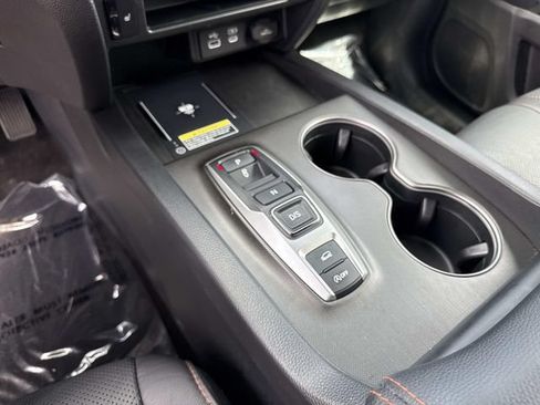 Certified 2024 Honda Passport TrailSport image 27