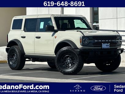 New 2026 Ford Bronco Badlands w/ Sasquatch Package