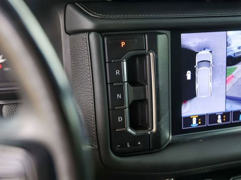 Used 2021 GMC Yukon Denali image 20