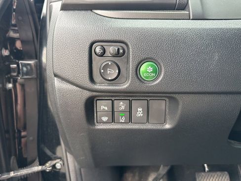 Used 2023 Honda Passport TrailSport image 18