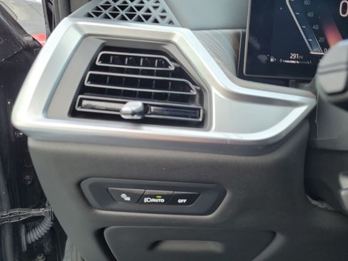 Certified 2024 BMW X5 sDrive40i RWD image 17