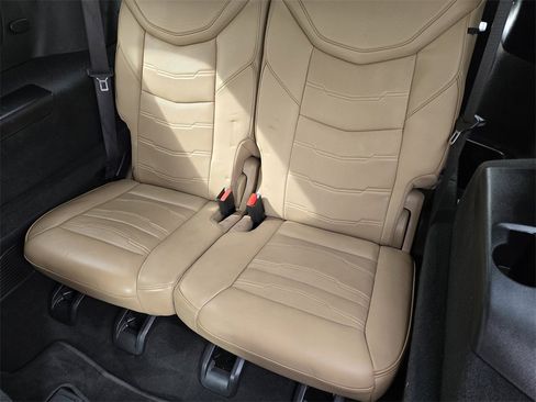 Used 2020 Cadillac XT6 Premium Luxury w/ Platinum Package image 31