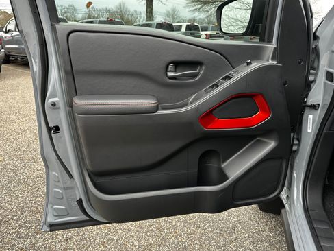 New 2026 Nissan Frontier Pro-X w/ Pro-X Convenience Package image 10