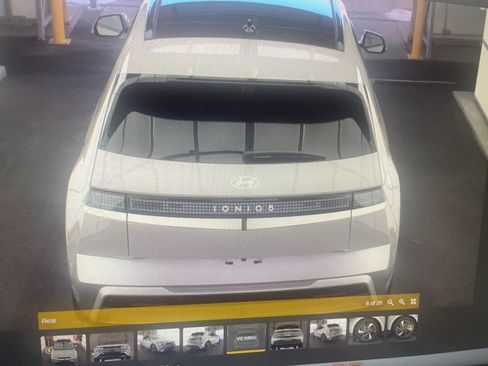 Used 2025 Hyundai Ioniq 5 Limited RWD image 5
