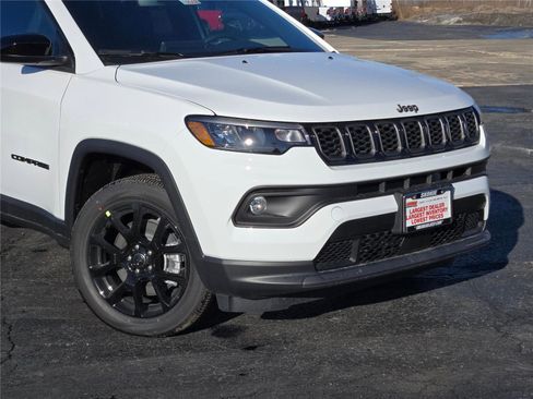 New 2026 Jeep Compass Latitude w/ Quick Order Package 29K AWD/4WD image 2