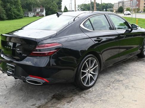 Used 2024 Genesis G70 2.5T AWD/4WD image 5