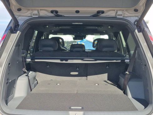 New 2026 Kia EV9 Land image 15