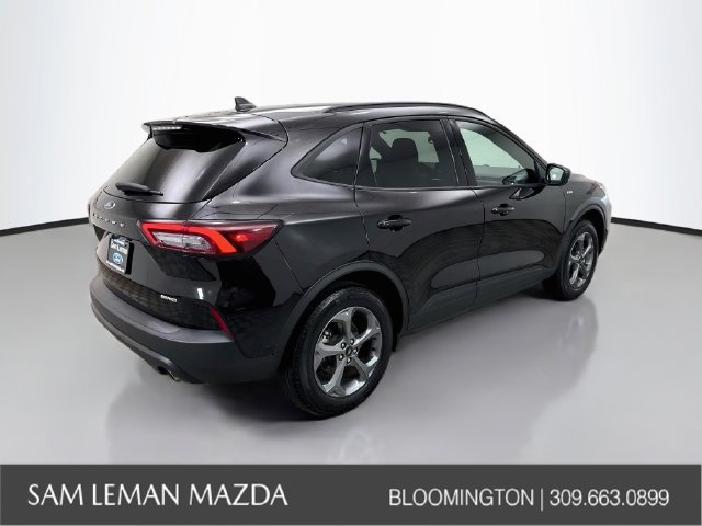 Used 2025 Ford Escape ST-Line AWD/4WD image 7