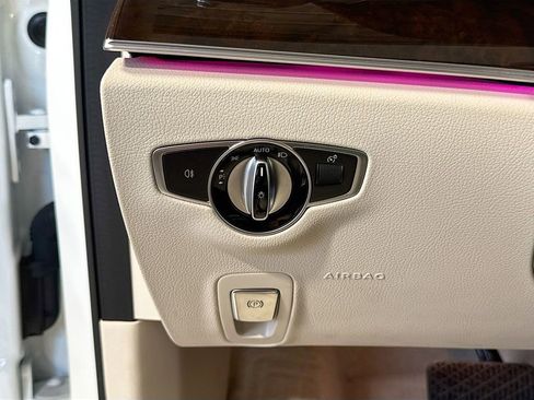 Used 2022 Mercedes-Benz E 450 4MATIC Sedan image 22