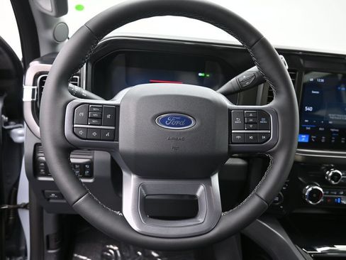 New 2026 Ford F250 Lariat w/ Black Appearance Package AWD/4WD image 3