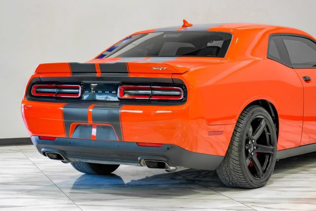 Used 2018 Dodge Challenger SRT w/ Technology Group RWD image 12