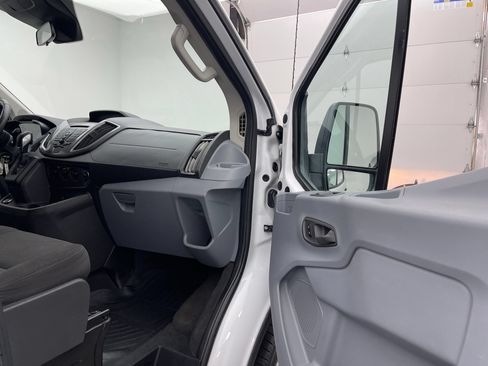 Used 2017 Ford Transit 350 XLT RWD image 26