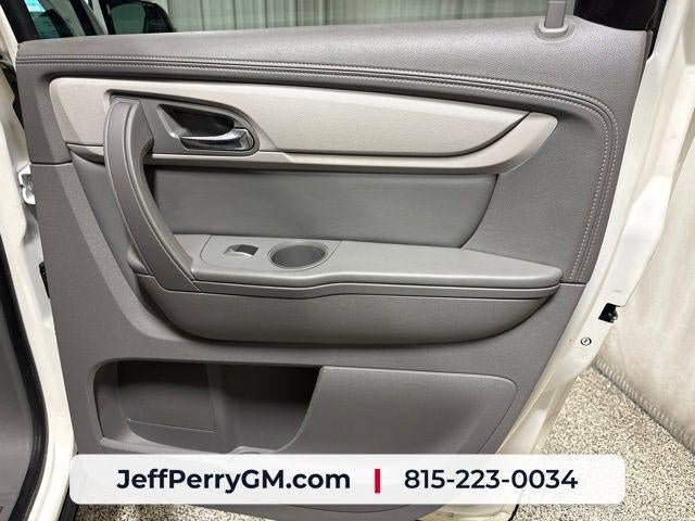 Used 2015 Chevrolet Traverse LT FWD image 18