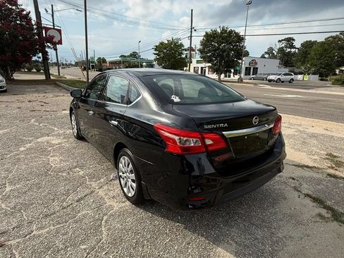 Used 2016 Nissan Sentra S FWD image 5