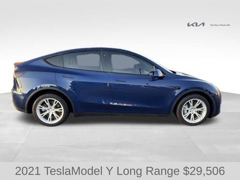 Used 2021 Tesla Model Y Long Range AWD/4WD image 9