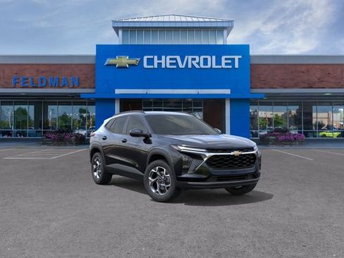 New 2026 Chevrolet Trax LT w/ Driver Confidence Package FWD image 1
