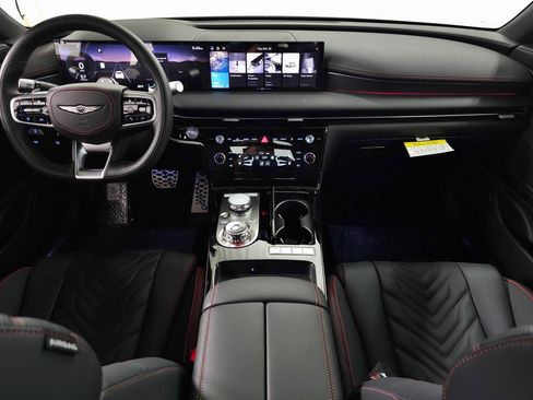 Used 2025 Genesis G80 3.5T Sport image 8