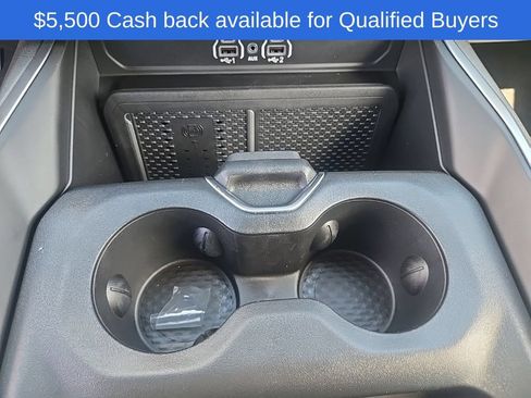 New 2026 RAM 1500 4x4 Crew Cab image 16