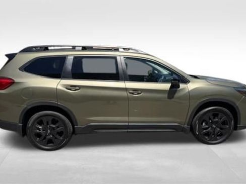 Used 2023 Subaru Ascent Onyx Edition Limited AWD/4WD image 4