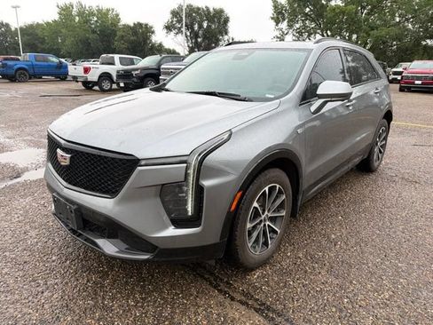 Used 2025 Cadillac XT4 Sport AWD/4WD image 4