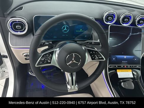 Used 2026 Mercedes-Benz GLC 300 image 12