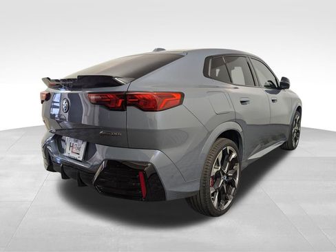 Used 2025 BMW X2 xDrive28i w/ M Sport Package image 25