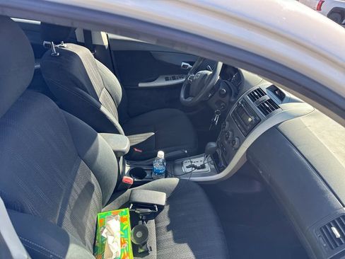 Used 2012 Toyota Corolla S FWD image 7