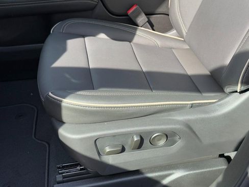 New 2026 GMC Yukon Elevation image 22