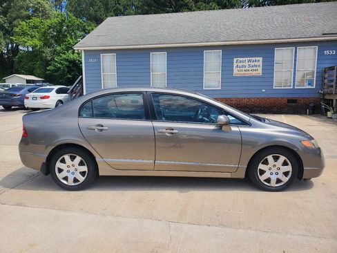 Used 2008 Honda Civic LX image 4