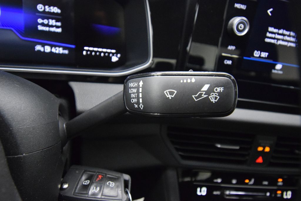 Used 2025 Volkswagen Jetta S FWD image 30