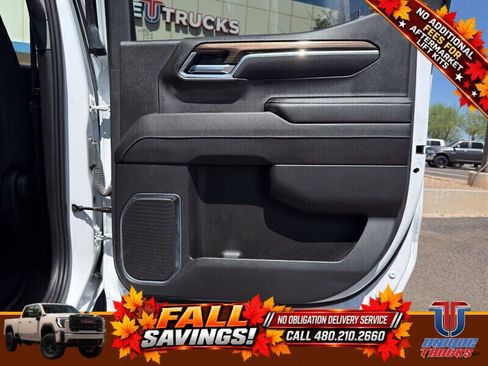 Used 2023 Chevrolet Silverado 1500 RST w/ Redline Edition AWD/4WD image 24