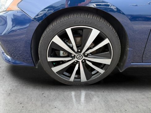 Used 2021 Nissan Altima 2.5 SR w/ SR Premium Package FWD image 33
