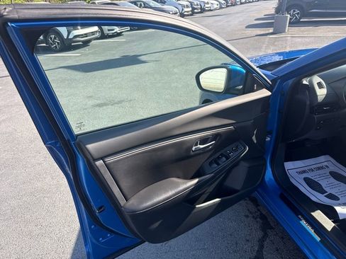 Used 2022 Nissan Sentra SV w/ All-Weather Package image 10