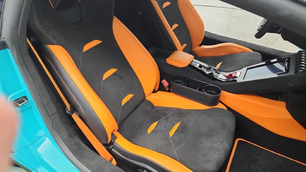 Used 2023 Lamborghini Huracan Tecnica RWD image 50
