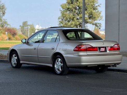 Used 2000 Honda Accord EX image 6