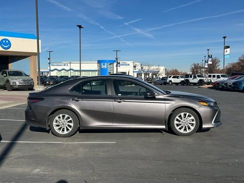 Used 2024 Toyota Camry LE image 2