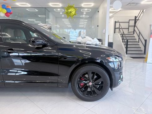Used 2021 Jaguar F-PACE S AWD/4WD image 9