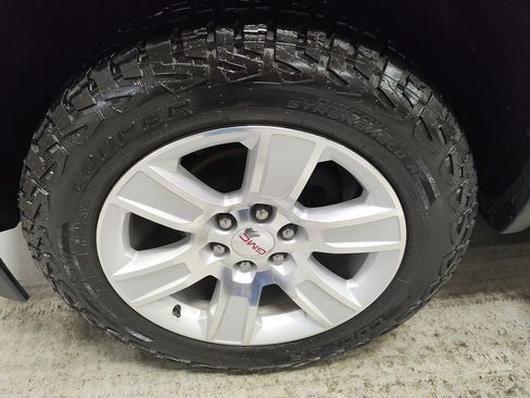 Used 2016 GMC Sierra 1500 SLE w/ SLE Value Package image 17