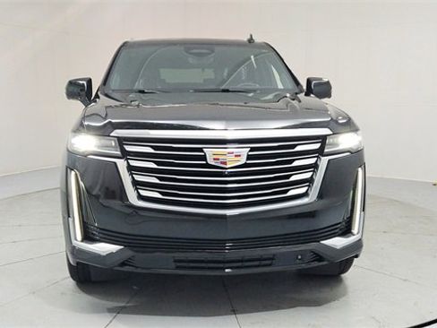Used 2021 Cadillac Escalade Premium Luxury Platinum image 8