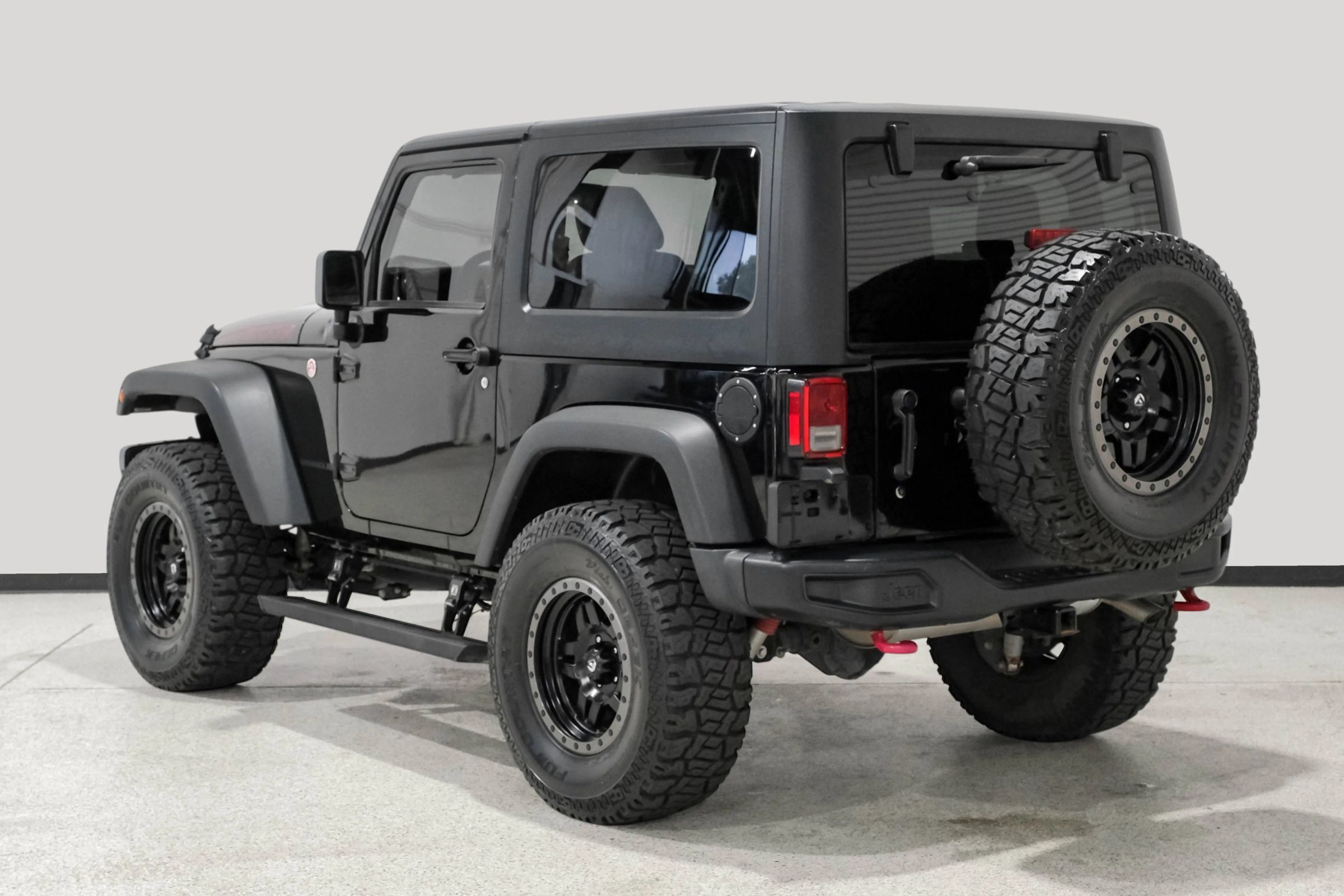 Used 2016 Jeep Wrangler Rubicon AWD/4WD image 11