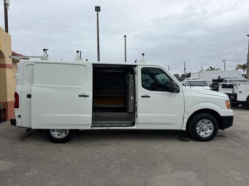 Used 2020 Nissan NV 2500 SV RWD image 9