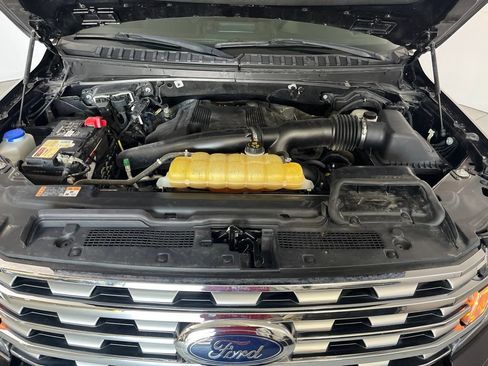 Used 2019 Ford Expedition Limited AWD/4WD image 9