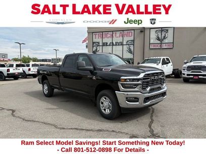 New 2025 RAM 2500 Tradesman w/ Chrome Appearance Group