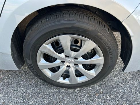 Used 2024 Toyota Corolla LE FWD image 9