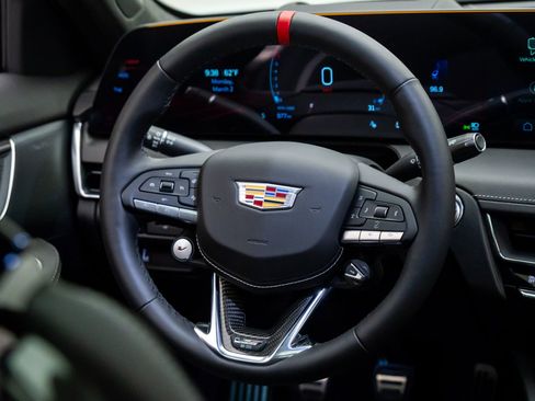 Certified 2026 Cadillac CT5 V Blackwing w/ Precision Package image 10