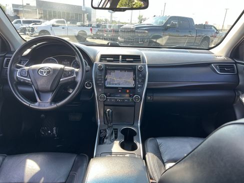 Used 2016 Toyota Camry XLE FWD image 21