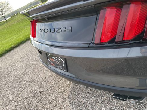 Used 2015 Ford Mustang GT Premium w/ GT Performance Package RWD image 23