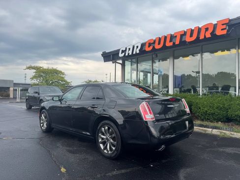 Used 2014 Chrysler 300 S w/ Light Group AWD/4WD image 3