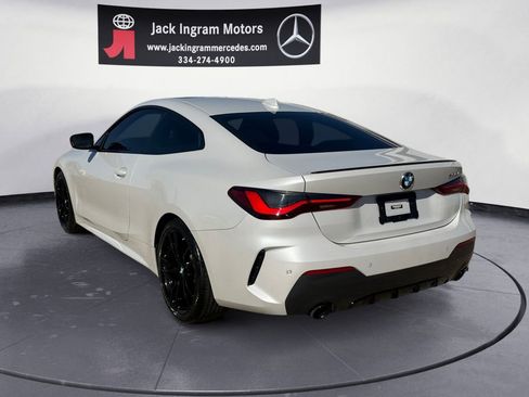 Used 2023 BMW 430i Coupe w/ M Sport Package image 3