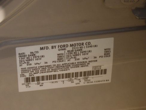 Certified 2023 Lincoln Nautilus Reserve w/ Equipment Group 201A FWD image 31